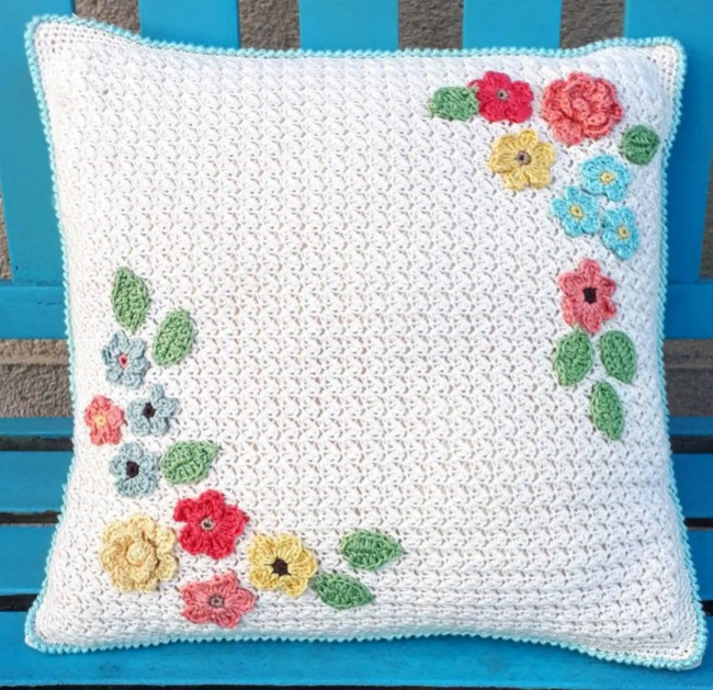 Bloom Pillow Free Crochet Pattern