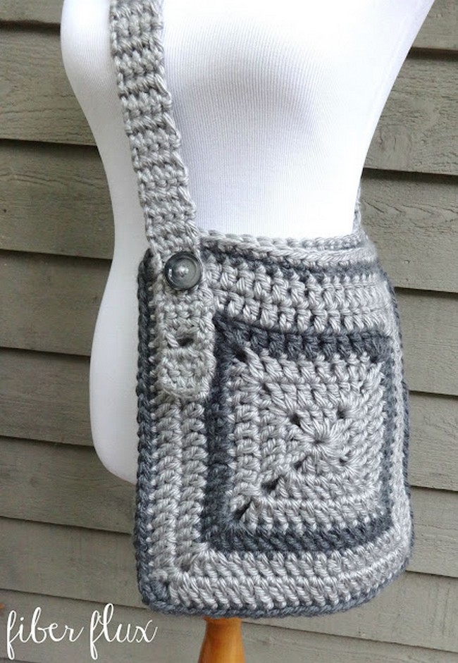 Free Crochet Pattern Cozy Messenger Bag