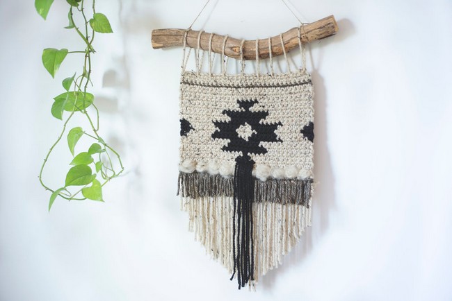 Geometric Wall Hanging Pattern