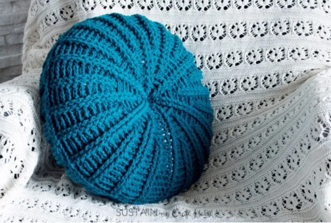 Gorgeous Free Round Crochet Pillow Pattern