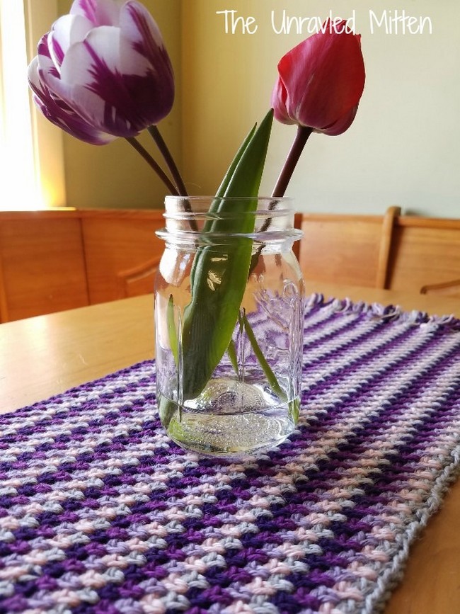 Linen Stitch Crochet Table Runner Free Pattern