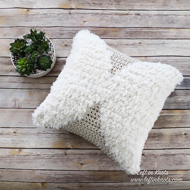 Phases Throw Pillow Free Crochet Pattern