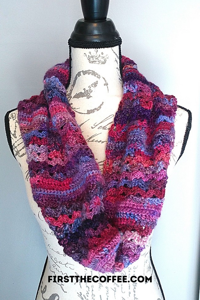 Roslin Infinity Scarf