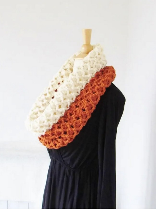 Sea Shells Cowl