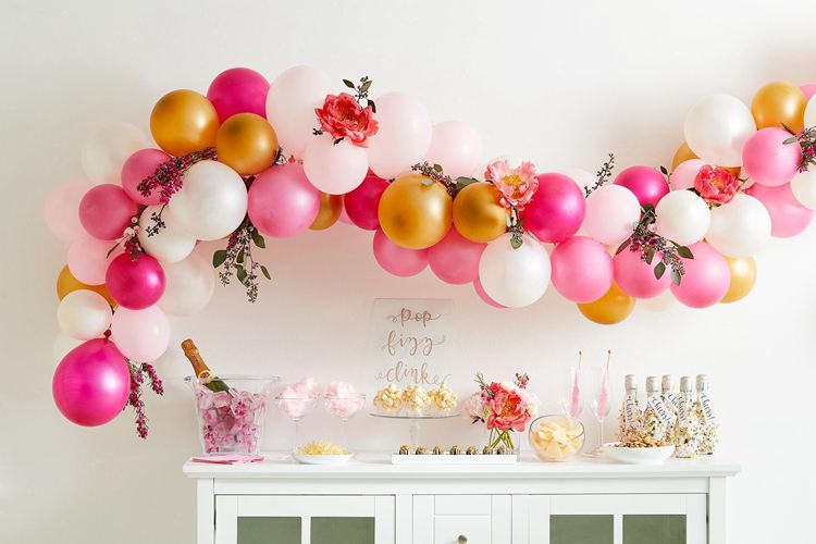 How To Make A Balloon Garland In One Hour