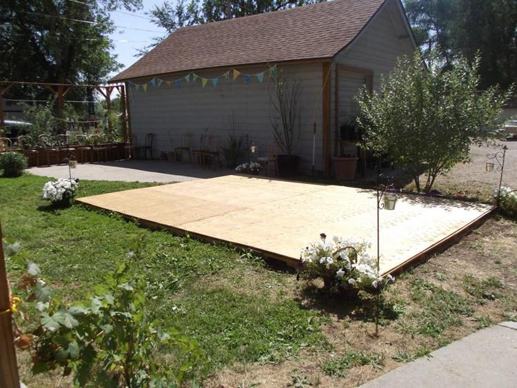 DIY Dance Floor From Recycled Pallets