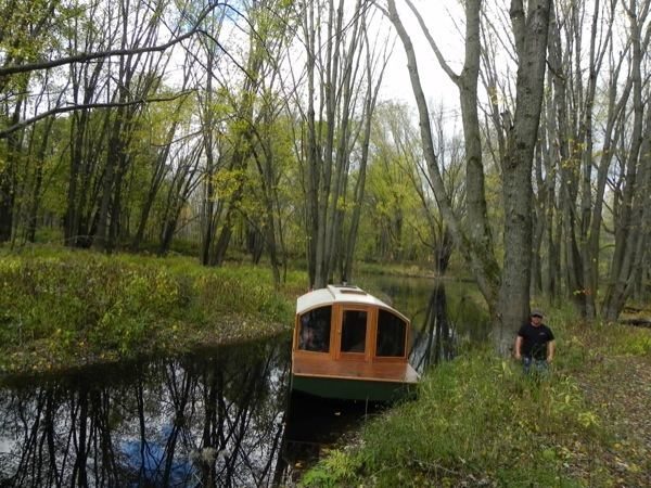 Cheap Micro Houseboat