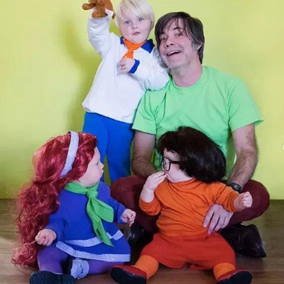 No-Sew DIY Scooby Doo Baby Costume
