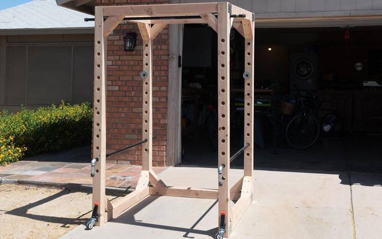 DIY Weightlifting Power Rack