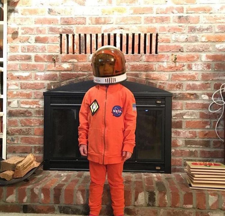 No-sew Astronaut Kids Costume