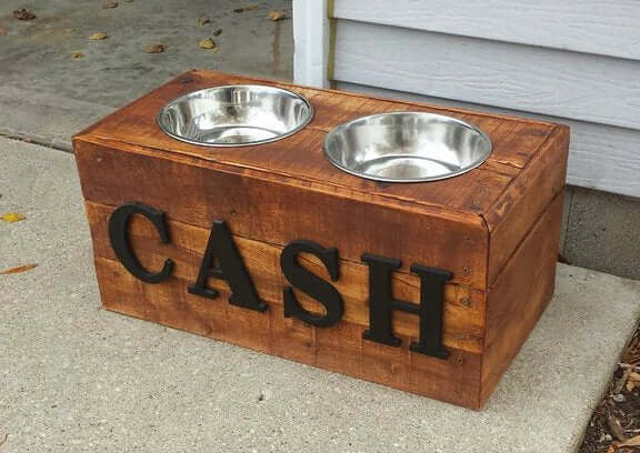 DIY Pallet Wood Dog Bowl Stand