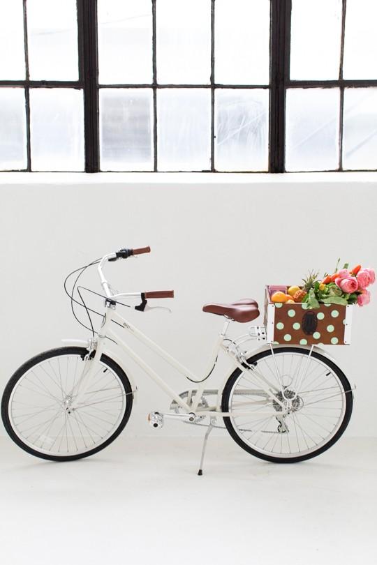 DIY Polka Dot Bike Basket