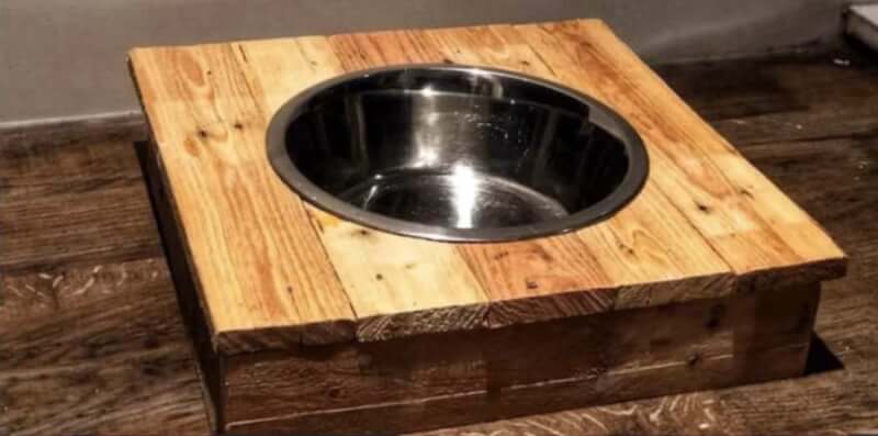Dog Bowl Stand DIY