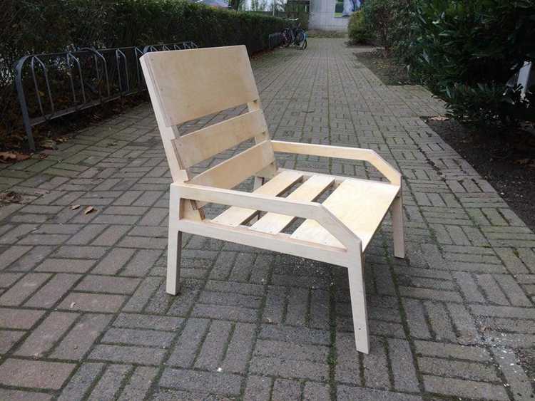 DIY Plywood Lounge Chair