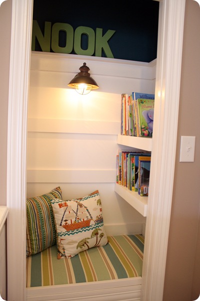 Closet to Book Nook