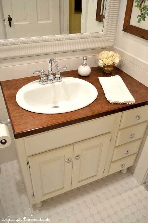 Beautiful DIY Wooden Countertop For Bathroom
