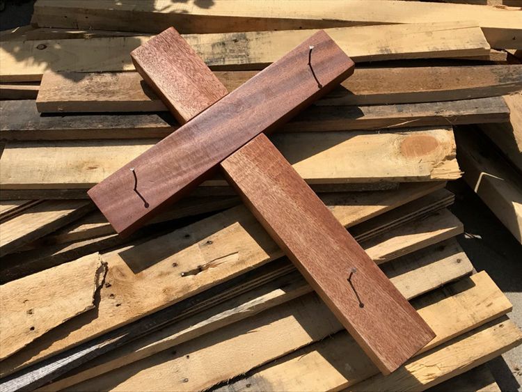 How To Make A Wooden Cross