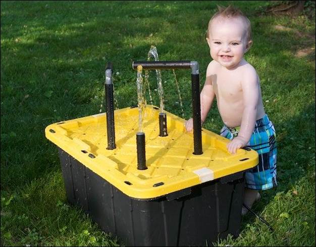 DIY Water Table For Kids