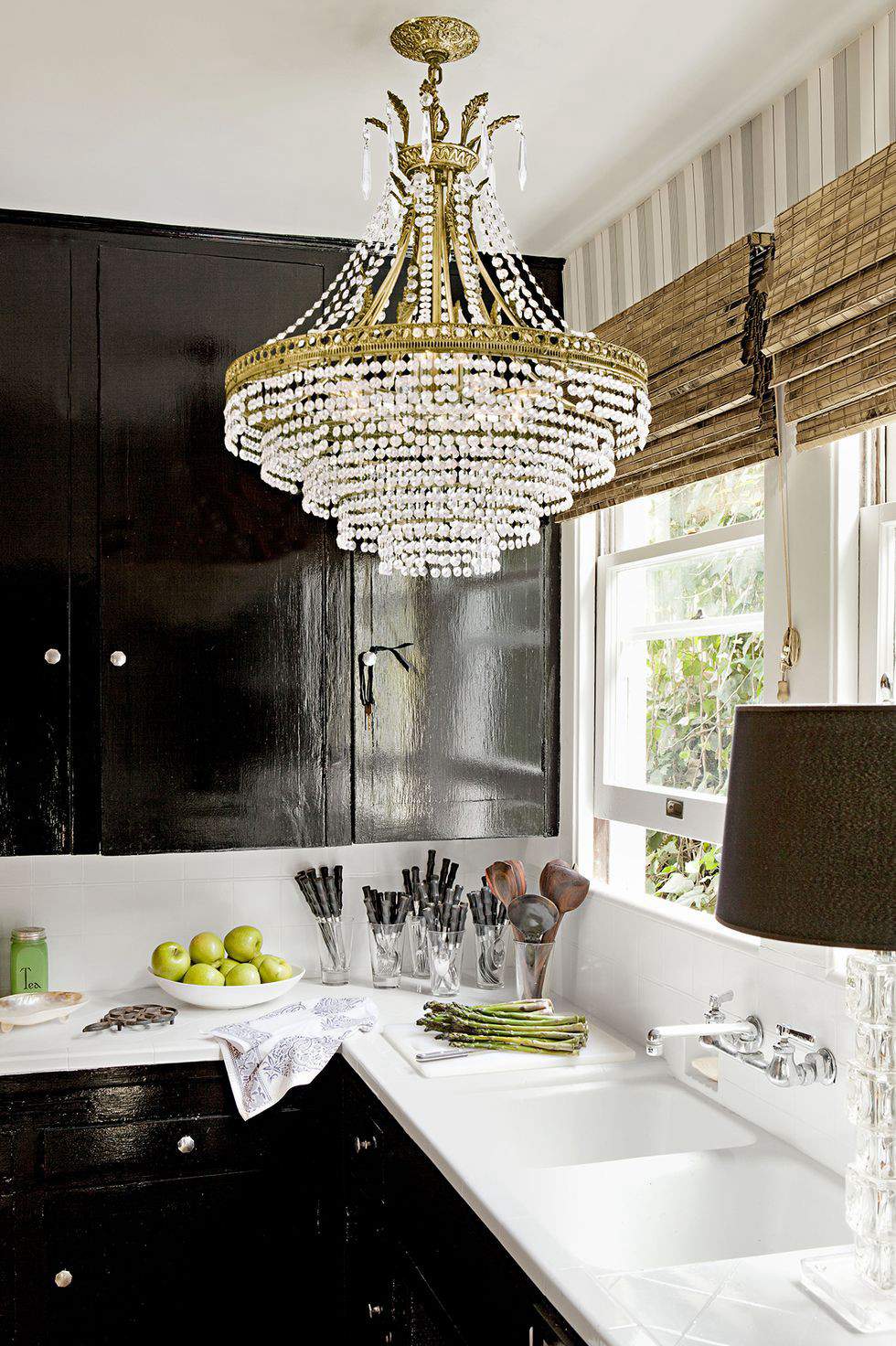 Black And White Kitchen Decor With Chandelier