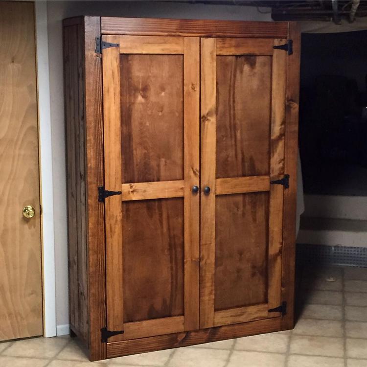 DIY 2x4 Pantry