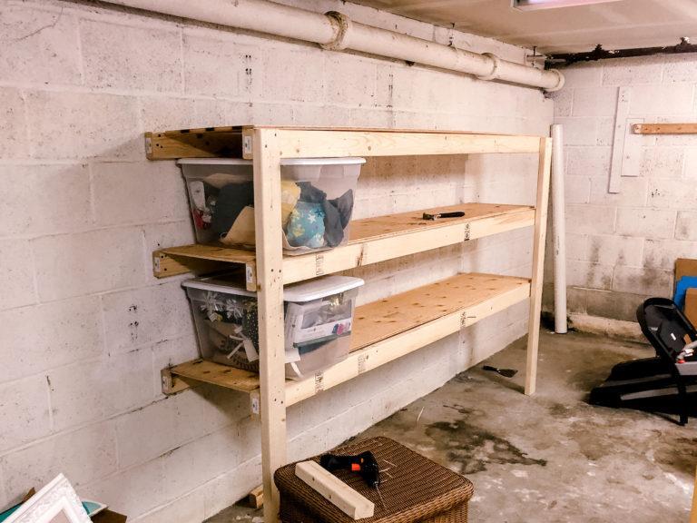 DIY $40 Garage Shelf Plans