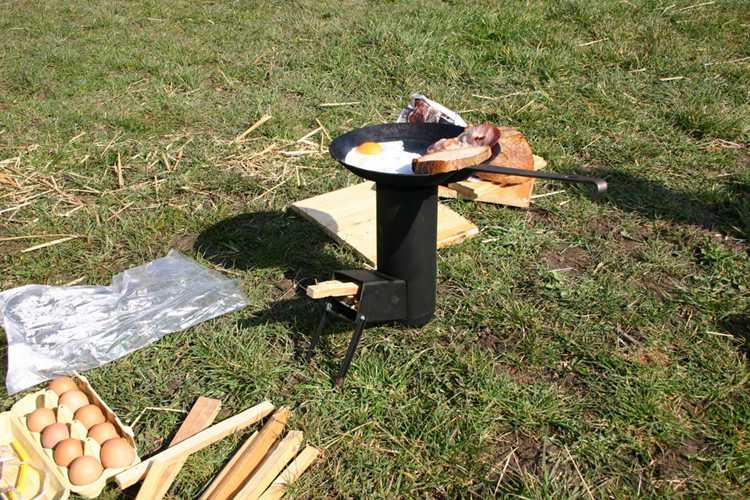 DIY Camping Rocket Stove