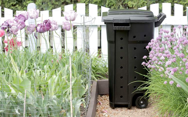 DIY Compost Bin