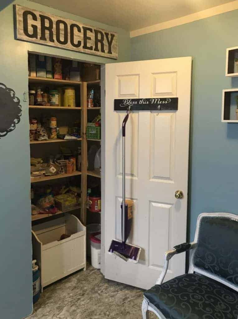 DIY Kitchen Pantry