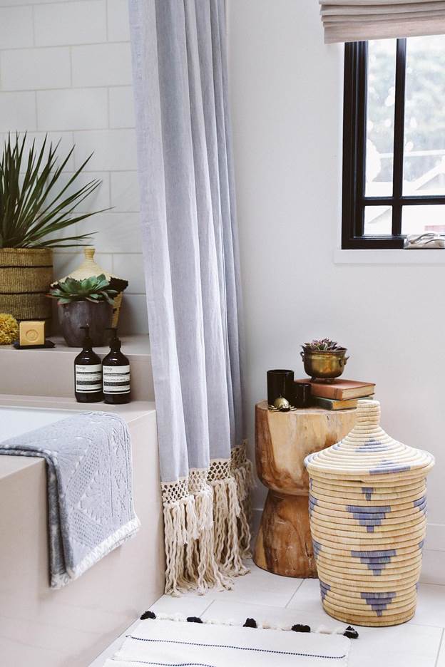 DIY Long Shower Curtain With Macrame