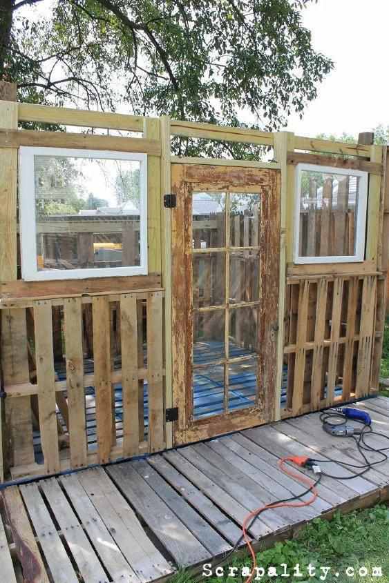 DIY Pallet Shed Build