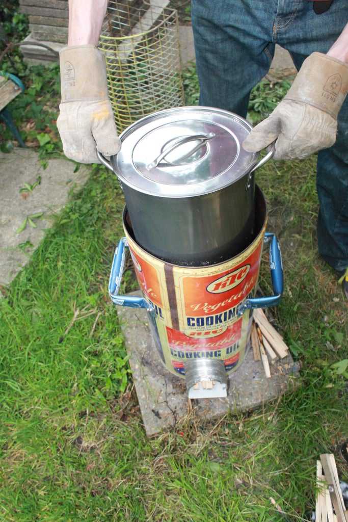 DIY Rocket Stove