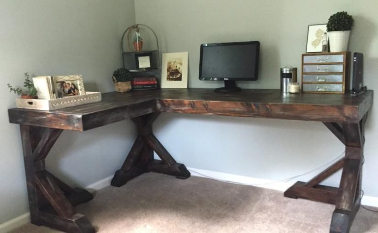 DIY Rustic Style Corner Desk