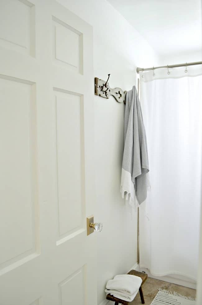 DIY Towel Holder For Bathroom