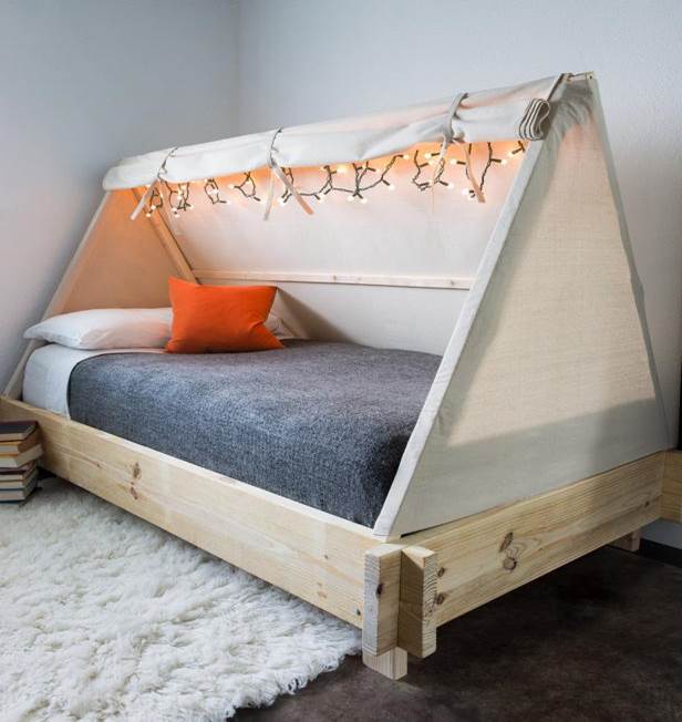 Easy To Build DIY Bed Tent