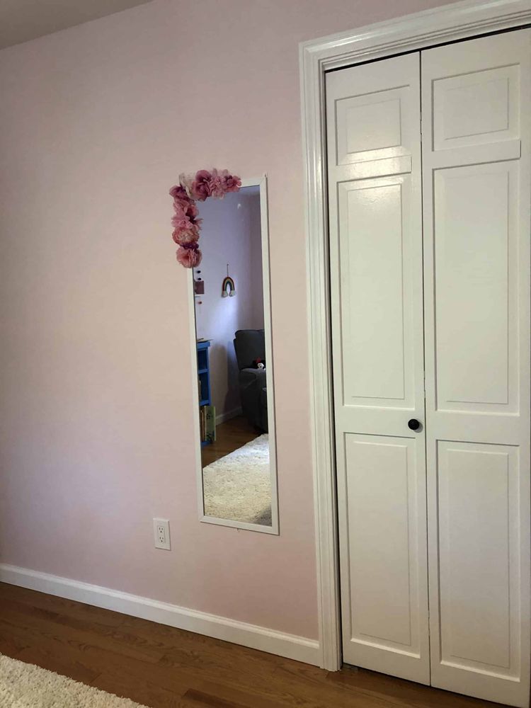 Full-Length Flower Mirror For Girls