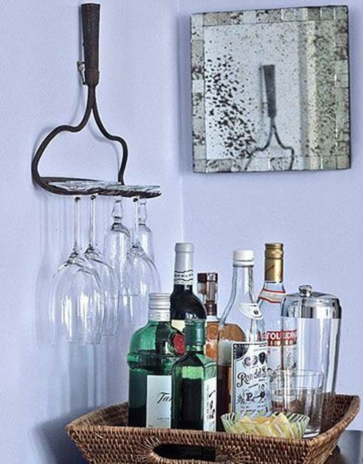 Hand Rake Wine Glass Rack DIY