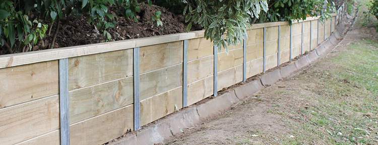 How To Build A DIY Retaining Wall