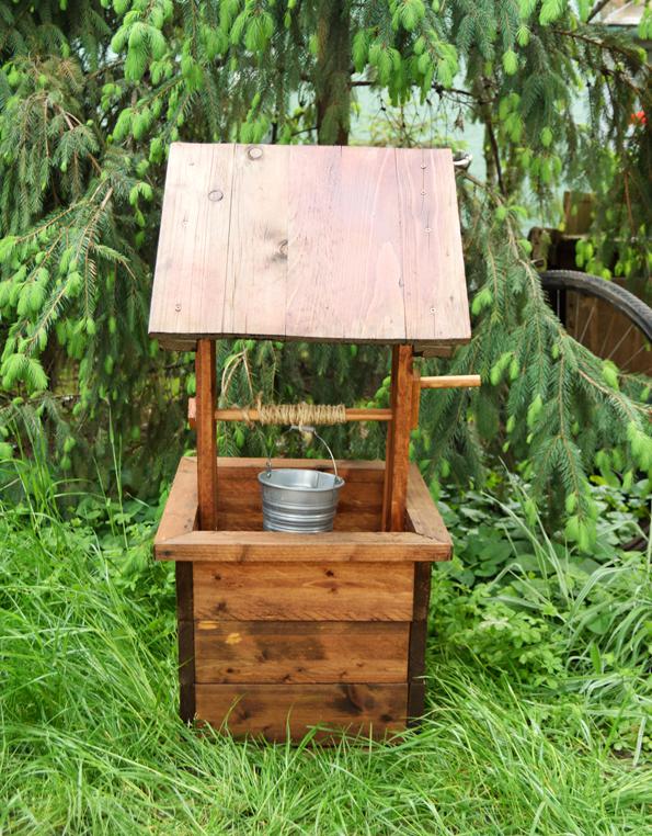 How To Build A Wishing Well Planter
