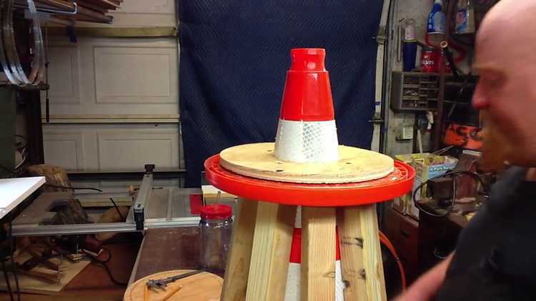How to Make a Street Cone Cyclone Dust Collector