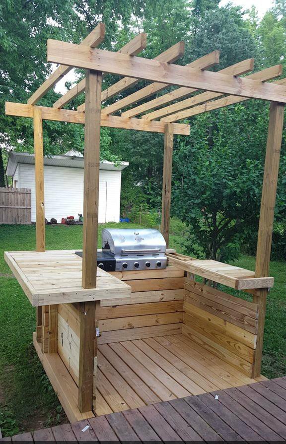 Outdoor Kitchen With Pergola Top