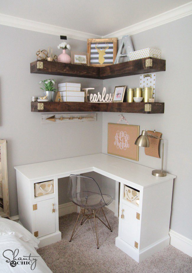 Simple DIY Corner Desk