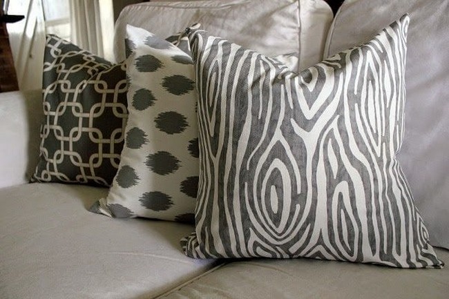 10 Minute DIY Pillow Covers