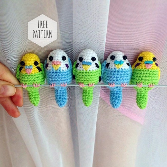 Amigurumi Rainbow Birds Free Pattern