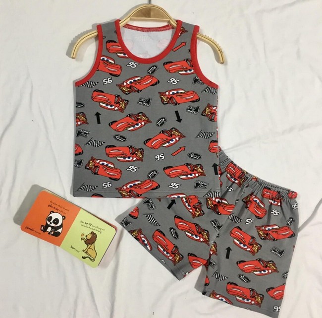 Basic kids tank top