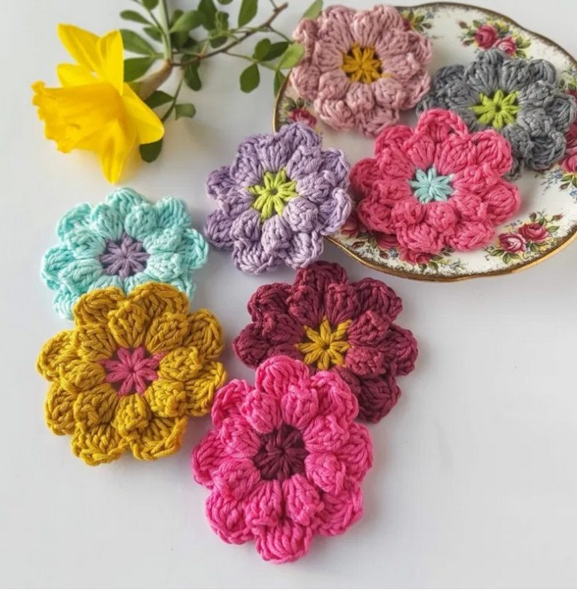 Blooming Crochet Flowers Pattern