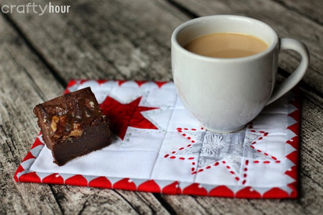 Christmas Star Mug Rug