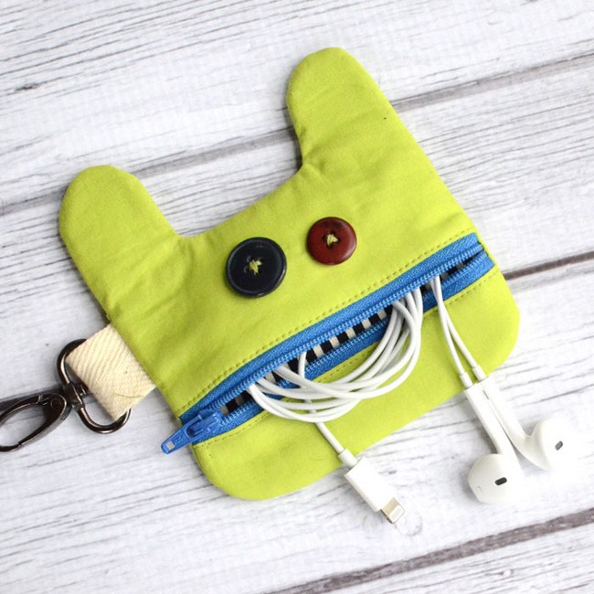 Ear Bud Pouch