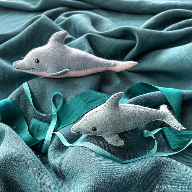 Felt Dolphins