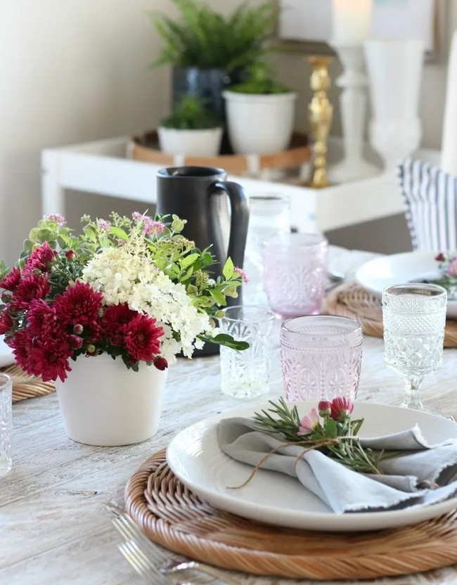 Foraged Fall Tablescape