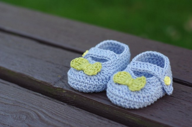 Free Crochet Pattern For Baby Booties Mary Janes